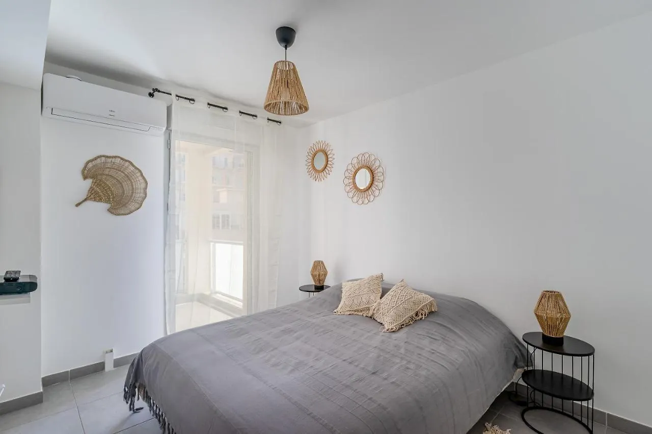 Panier, Major, Appartement De 47 M2, Parking Et Terrasse Marseille Apartment